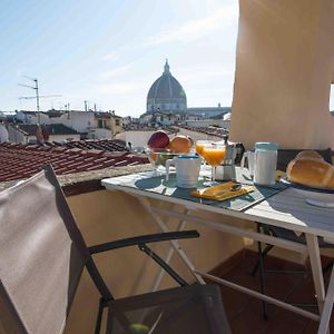 A Refuge With A Terrace Overlooking The Duomo